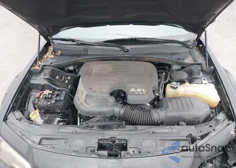 2017 Chrysler 300 300S из США, поврежденный, VIN 2C3CCABGXHH662569